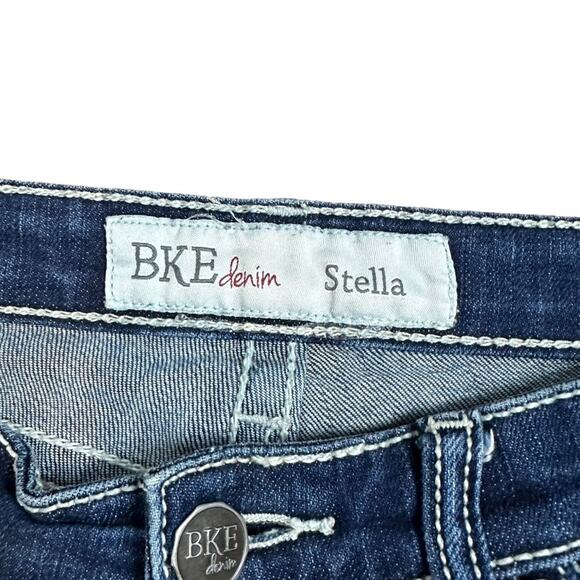 BKE Stella Distressed Denim Jean Shorts size 29 - Picture 2 of 6
